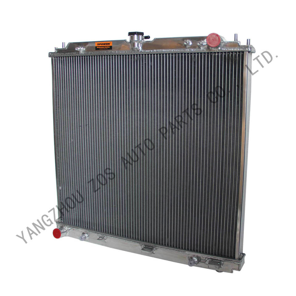 Custom Car Radiator for Nissan Frontier Pathfinder Pathfinder Xterra 2005-2019 SUZUKI Equator 2009-2012