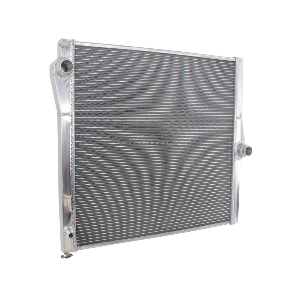 Performance Radiator For BMW core size 610*278*40mm X5 L6 V8 3.0L 4.8L 2007-2010