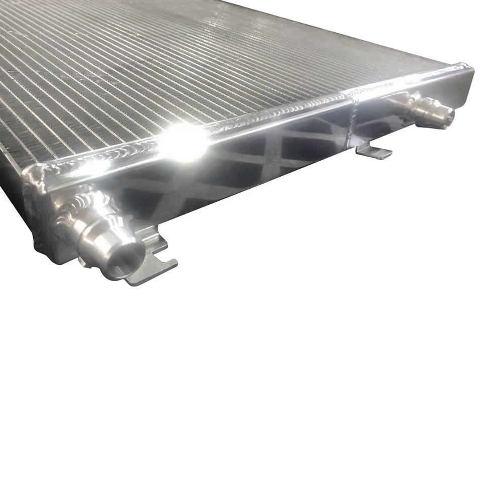High Quality Aluminum Performance Radiator for BMW 5/6/7 Coolant