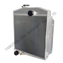 Load image into Gallery viewer, Aluminum Radiator for International Harvester Scout 4Cyl 1961-1971