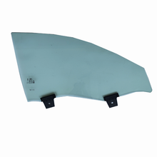 Load image into Gallery viewer, Laminated Clear Glass Window OE 555000279AA for Chery Arrizo 8