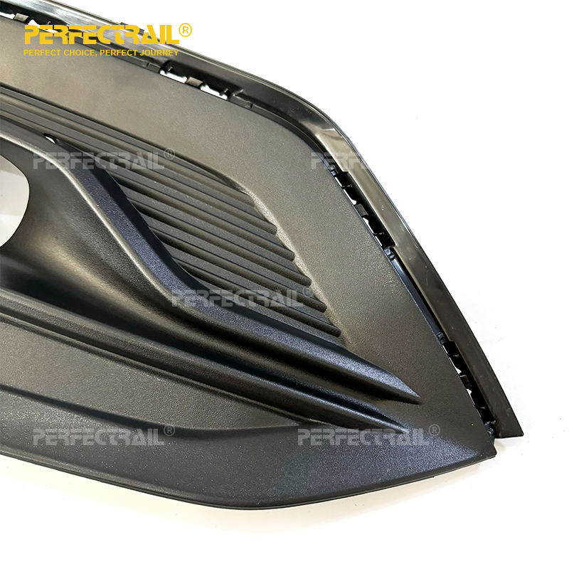 PERFECTRAIL JX7B-15A299-Y JX7B-15A298-Y Wholesale Auto Parts Fog Light Lamp Bezel Bracket Cover for Ford Focus 2015-