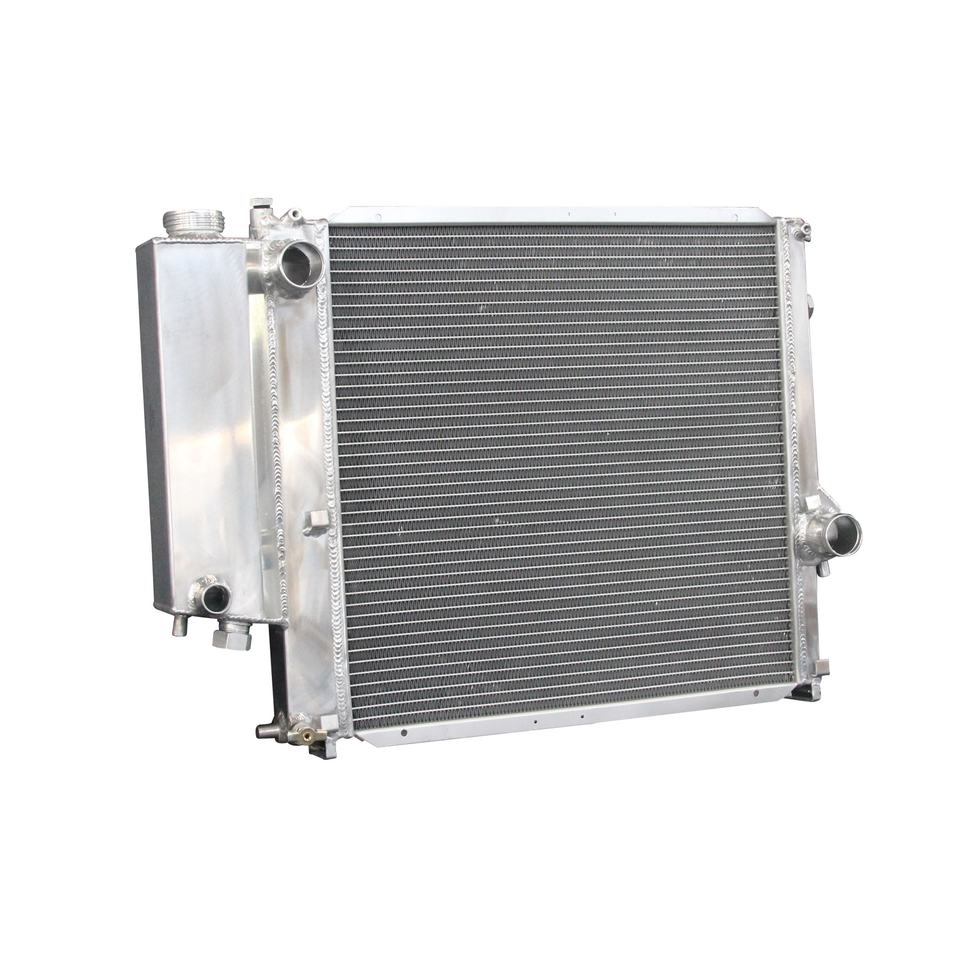 High Quality Aluminum Radiator for BMW 318i 318is 318ti Z3 1991-2000