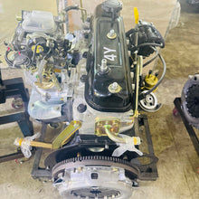 Load image into Gallery viewer, 4Y Bare Engine Auto Hiace Hilux 2.2L Complete Assy Brand New Remanufactured Engine for Toyota