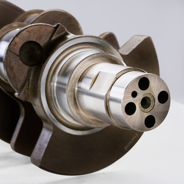 Navistar VT(6.0L)V8 crankshaft OE 3C3Z6303AARM