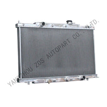 Load image into Gallery viewer, Custom Car Radiator for Honda CR-V CRV Element 2002-2006 RD5