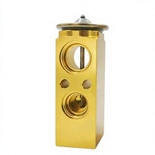 Load image into Gallery viewer, OE 9073208 Automotive Air Conditioning Expansion Valve for L300, L200, LW200, L100