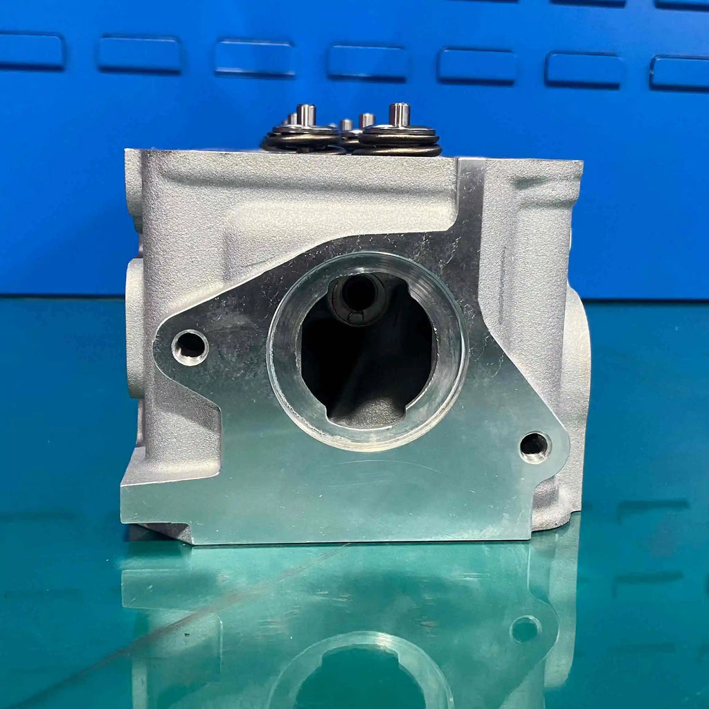 C14NZ 90322813 90502537 Complete Cylinder Head for Opel ASTRA COMBO CORSA KADETT