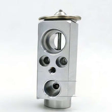 Load image into Gallery viewer, S13008 OE ADNAJ40180 Air Conditioning Expansion Valve for Soueast Auto DX3