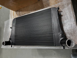 High-performance Competition Bar & Plate Intercooler Kit for VW MK5 MK6 1.6 2.0 TDI Golf Jetta Passat Cadd