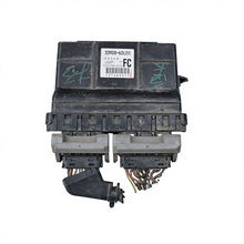 Load image into Gallery viewer, Second Hand High Quality Suzuki Alto 1.0L K10B Engine Computer Board ECU 33920-62L21 for Replacement/Repair