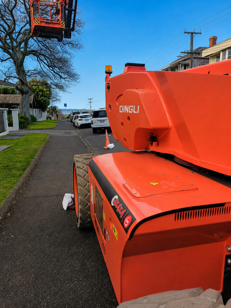 DINGLI BA28ERT 28m Electric Rough Terrain Articulating Boom Lift