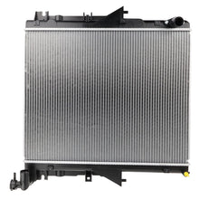 Load image into Gallery viewer, Radiator for Mitsubishi Triton MQ MR 2.4L 4N15 2015-O Manual 26mm Aluminium Core