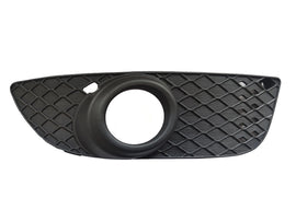 Aftermarket - Front Bar Grille With Fog Light Mount Right Side for Mitsubishi La