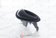 Load image into Gallery viewer, Driver Right Front Inner Door Handle Holden Commodore VT VU VX VY VZ WH WK WL