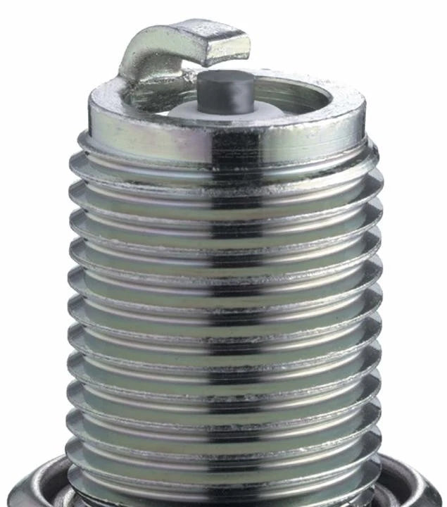 NGK B8ES Spark Plug – Standard Copper Core Replacement Plug