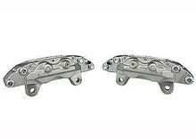Load image into Gallery viewer, Front Pair Disc Brake Calipers For Toyota Hilux GGN25 KUN25 KUN26 4WD 2005-2015