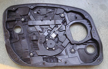 Load image into Gallery viewer, Front Left Window Regulator W/2 Pins Motor, W/Panel for Hyundai i30 GD 12-17
