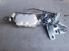 Load image into Gallery viewer, Tailgate Central Latch Door Remote Control for Toyota HiAce 05-19 6969026180