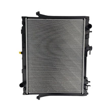 Load image into Gallery viewer, Radiator for Isuzu DMAX D-MAX TFR TFS, MUX MU-X UCR UCS 3.0L 2012-2021 Manual
