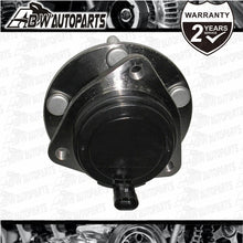 Load image into Gallery viewer, HOLDEN COMMODORE VE V6 V8 SV6 SS SSV 06-13 FRONT WHEEL BEARING HUB KIT PAIR NEW