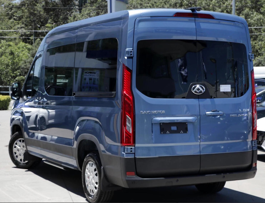 *GENUINE* TAIL LIGHT BACK REAR LAMP (LED) for LDV V90 DELIVER 9 2020 - ON RIGHT