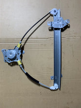 Load image into Gallery viewer, Front Left Window Regulator Without Motor for Mitsubishi Outlander ZE/ZF 02-06