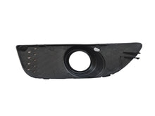 Load image into Gallery viewer, Aftermarket - Front Bar Grille With Fog Light Mount Right Side for Mitsubishi La