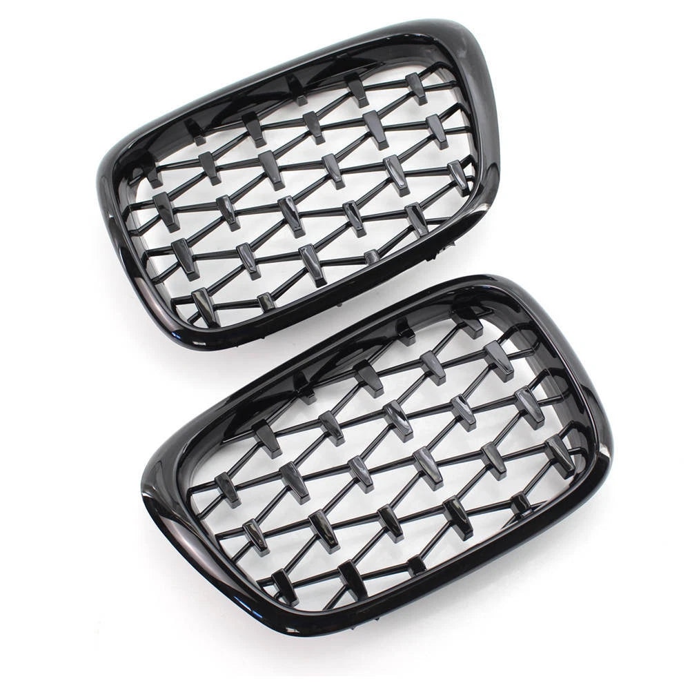 Pair Gloss Black Diamond Style Front Kidney Grille fits BMW E39 5 Series 99-03 S