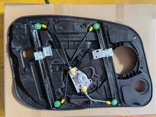 Load image into Gallery viewer, Front Right Window Regulator W/2 Pins Motor, W/Panel for Hyundai i30 GD 12-17