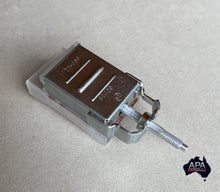 Load image into Gallery viewer, GENUINE Toyota LandCruiser BJ40 BJ42 FJ40 FJ55 HJ45 HJ47 HZJ79 Headlight Switch