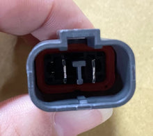 Load image into Gallery viewer, AC Air Condenser Thermo Cooling Fan Assembly for Honda CR-V RD 2001-2007