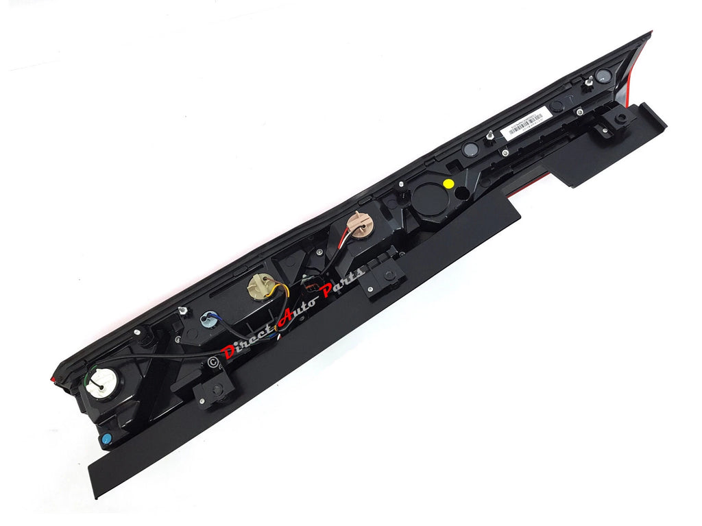 *GENUINE* TAIL LIGHT BACK REAR LAMP (HALOGEN) for LDV V90 DELIVER 9 2020- RIGHT