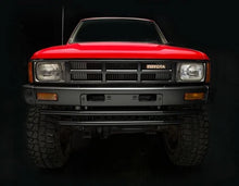 Load image into Gallery viewer, *NEW* TOP FRONT GRILLE SUIT TOYOTA HILUX LN65 YN63 4X4 4WD 8/1983 - 8/1986 BLACK