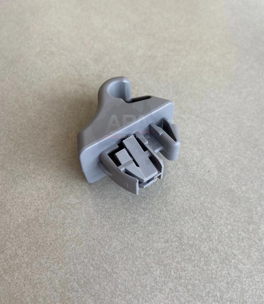 GENUINE Mitsubishi Pajero NS NT NW NX 2006-On Sun Visor Holder Clip