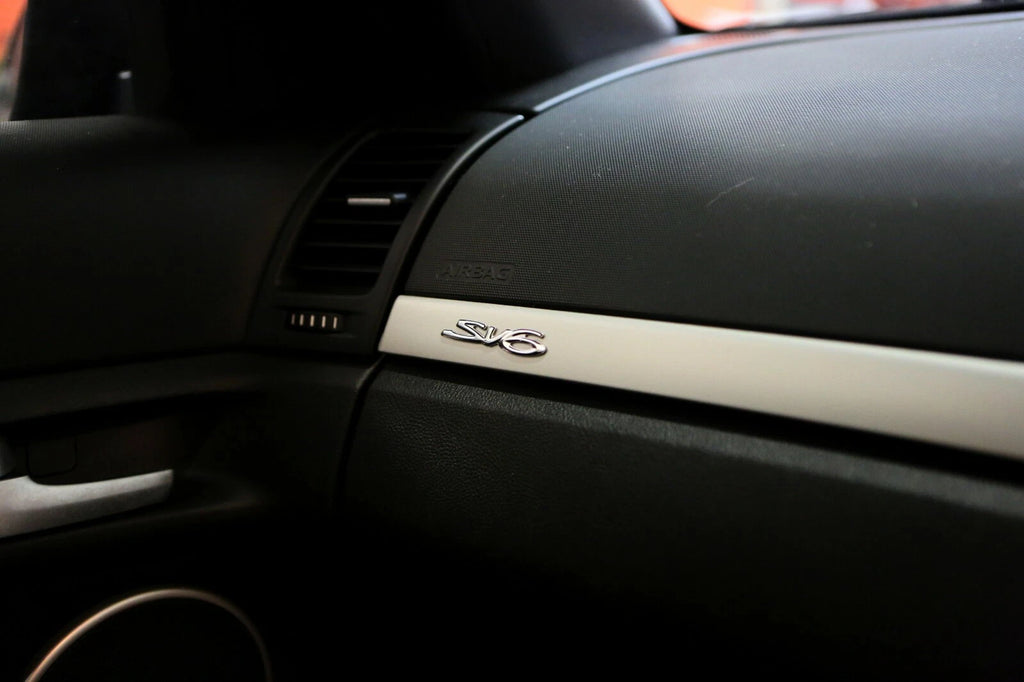 2 X SV6 DECAL BADGE SUIT VE VF HOLDEN COMMODORE SEDAN/UTE/WAGON