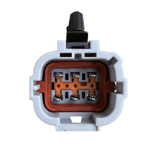 Load image into Gallery viewer, Front RH Window Lift Motor 6 Pins for Nissan Pathfinder R50 RX/TI/ST 1995 - 2005