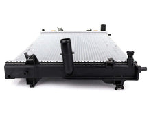 Load image into Gallery viewer, Radiator For Holden Commodore Crewman Adventra Calais Statesman Crewman Caprice