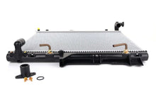 Load image into Gallery viewer, Radiator For Mitsubishi Triton ML MN Challenger PB 2.5L 4WD RWD Auto 2 Row