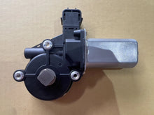 Load image into Gallery viewer, Front Left Window Lift Motor 6 Pins for Nissan Navara D23 15-Current