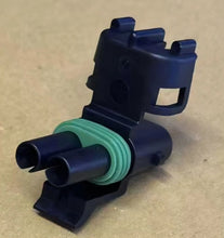 Load image into Gallery viewer, 2 Pins T56 Reverse Switch Connector Plug fits LS1 LT1 GM 6-Speed Holden 12126452