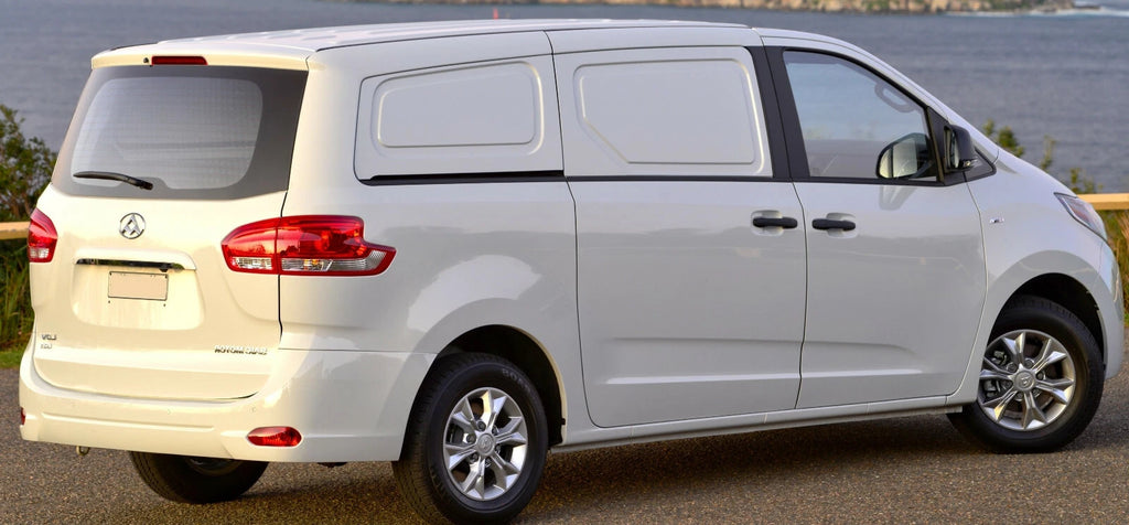 *NEW* TAIL LIGHT REAR BACK LAMP (HALOGEN) for LDV G10 CARGO VAN 2015-ON RIGHT RH