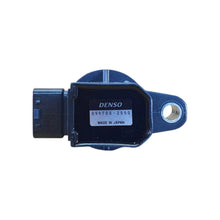 Load image into Gallery viewer, Denso Ignition Coil 9091902240 For Toyota Corolla Echo Prius Yaris 1NZFE 2NZFE