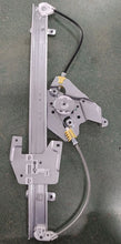 Load image into Gallery viewer, Front Right Window Regulator Without Motor for Mitsubishi Pajero NM/NP 00-06