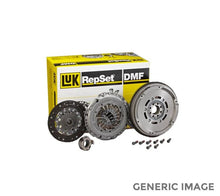 Load image into Gallery viewer, LuK Dual Mass Flywheel Clutch Kit 600 0017 00