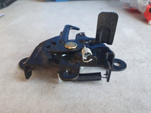 Load image into Gallery viewer, RHD Bonnet Hood Lock Latch for Toyota HiAce 2005-2019 5351026060