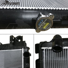 Load image into Gallery viewer, RADIATOR w/CAP FOR 99-06 TOYOTA LANDCRUISER HZJ75 HZJ78 HZJ79 SERIES Aluminium