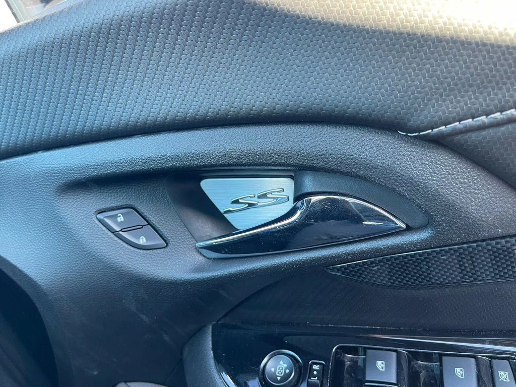 INTERIOR FRONT DOOR HANDLE INSERT BADGE FOR HOLDEN VF SS COMMODORE