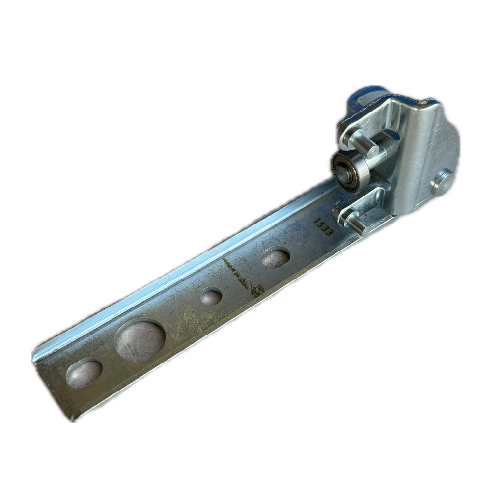 Left Middle Sliding Door Roller Hinge Bracket for Toyota HiAce RZH 1989 - 2005