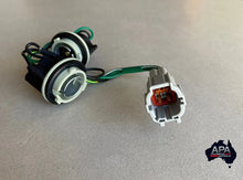 Load image into Gallery viewer, GENUINE Nissan Patrol GU Y61 Rear Lower Tail Light Bulb Wiring Loom Harness